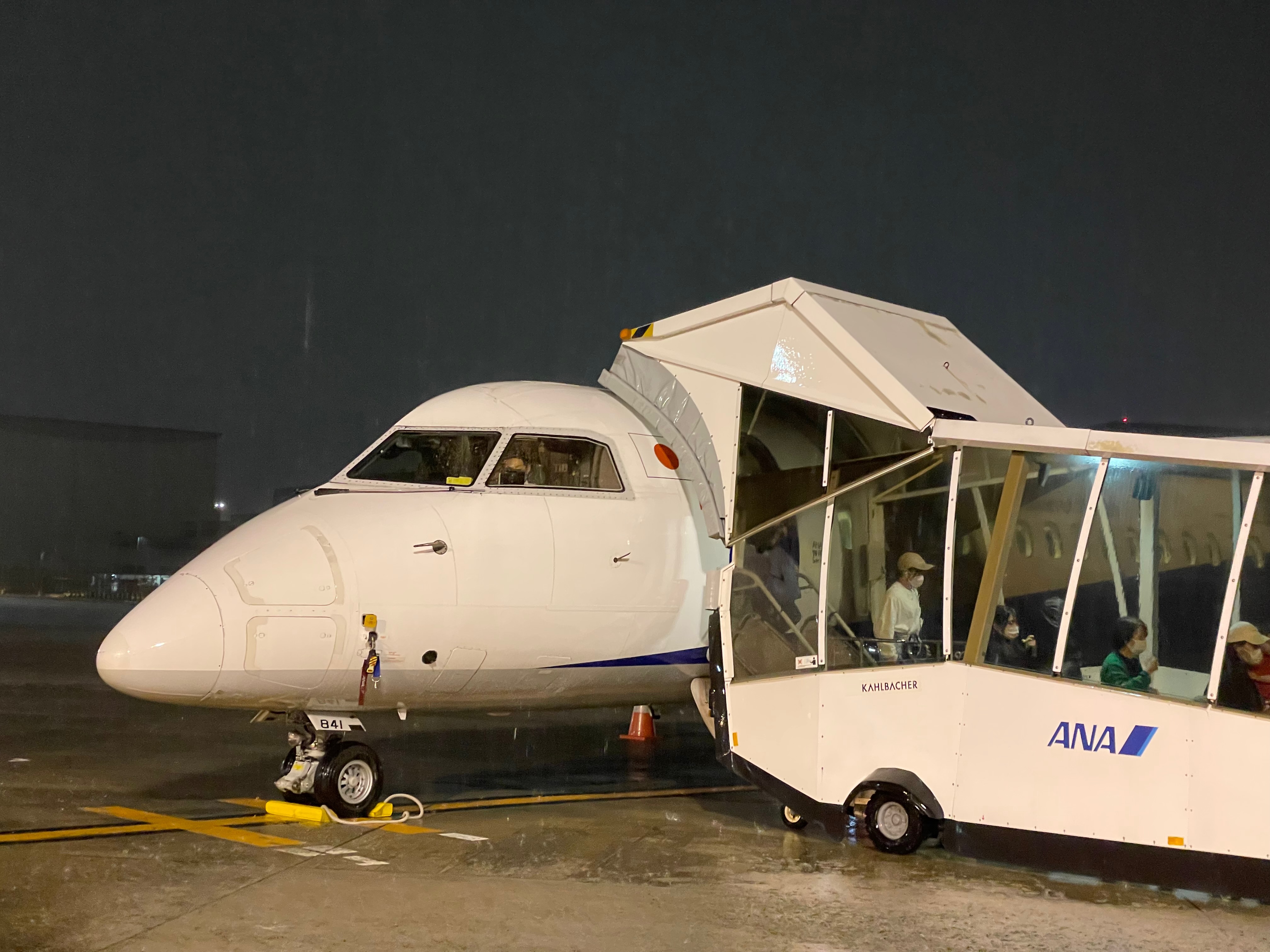 DHC8-Q400